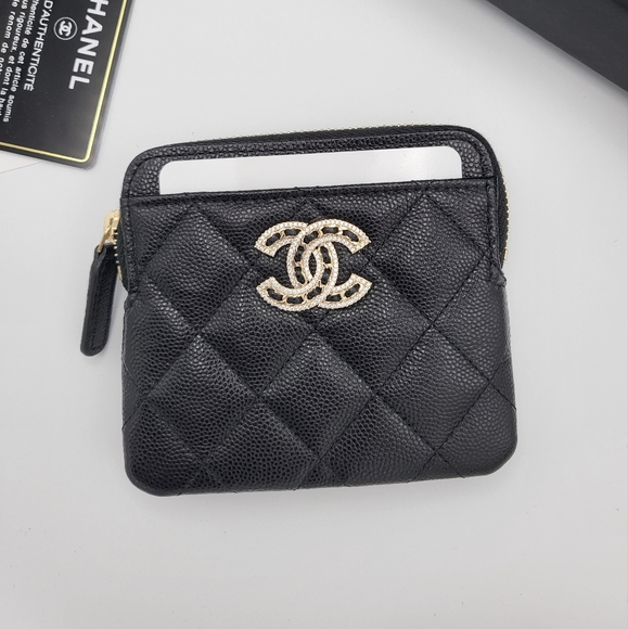 Brand new 22S authentic Chanel zipped card holder wallet - Picture 2 of 15